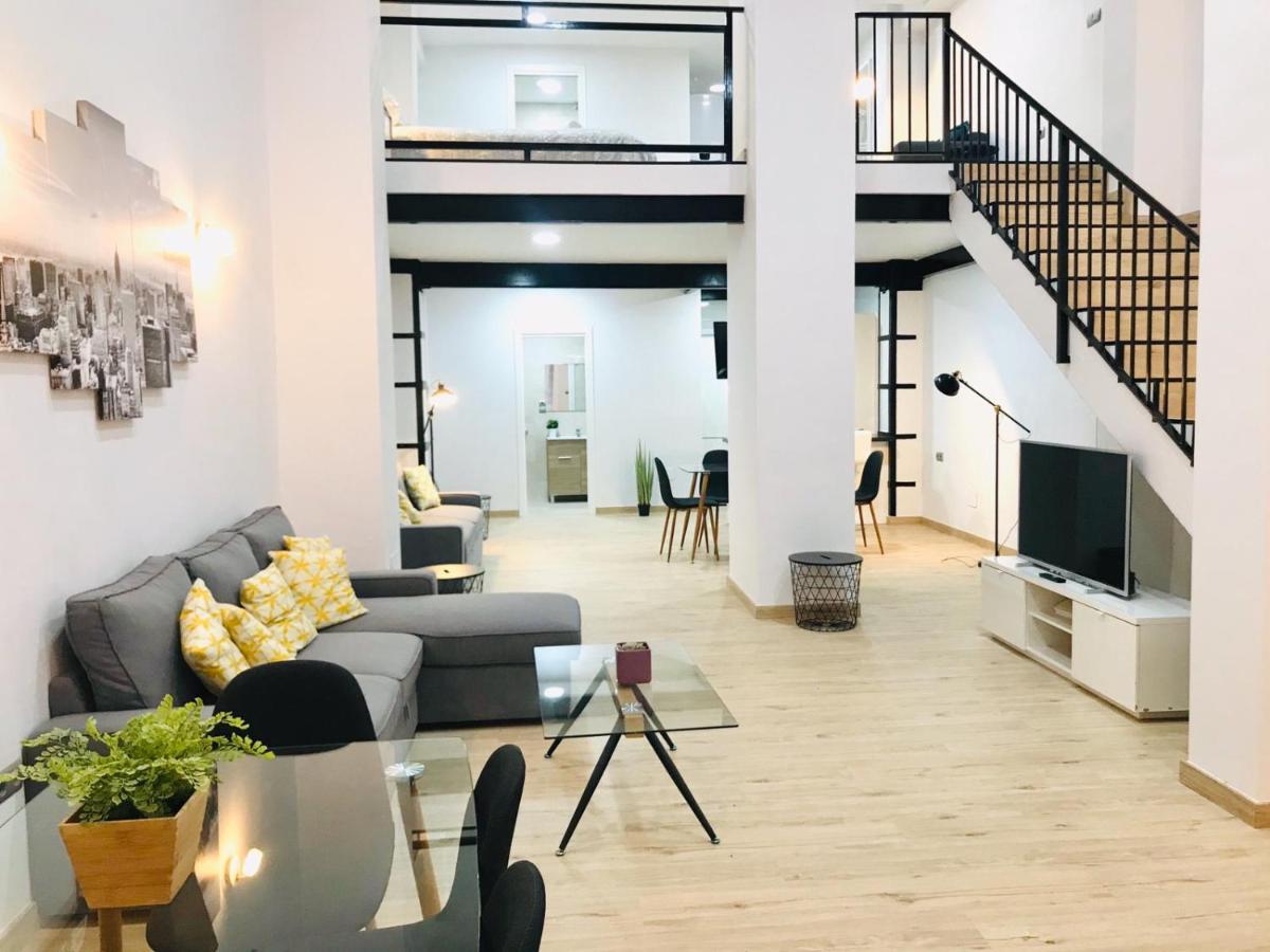 Modern & Spacious Apartment In Plaza De La Merced Malaga Bagian luar foto