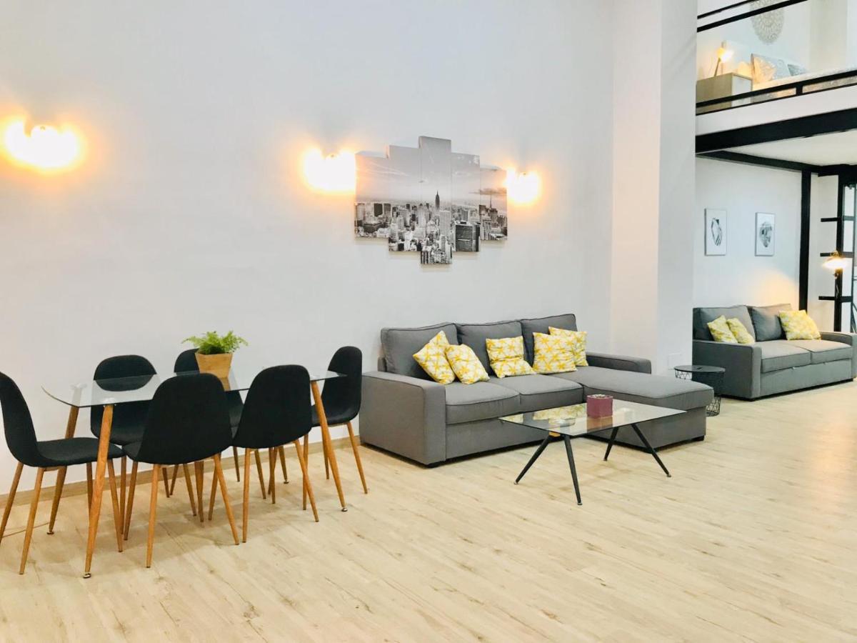 Modern & Spacious Apartment In Plaza De La Merced Malaga Bagian luar foto